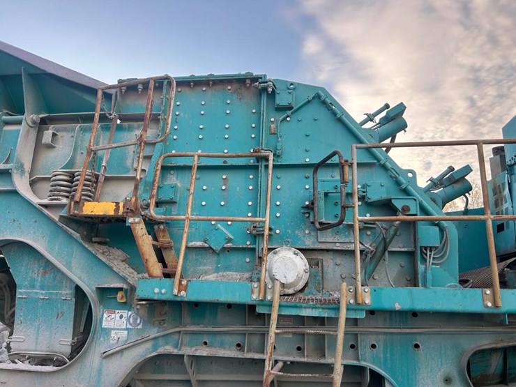 caterpillar-c12-image-15