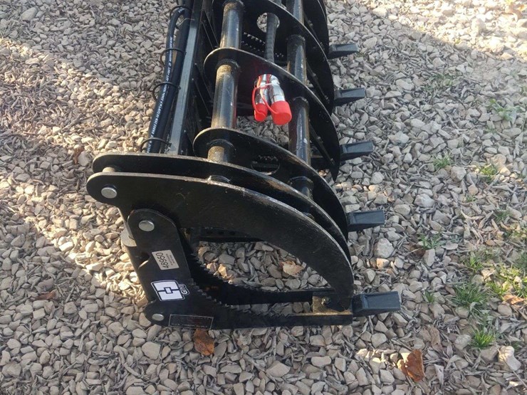 unused-mini-skid-steer-curvedlog-grapple-model-#-mclg60-image-4