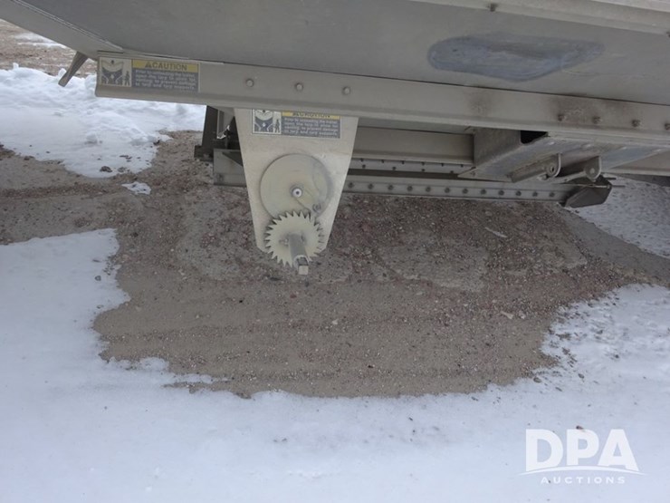 wilson-grain-trailer-image-51