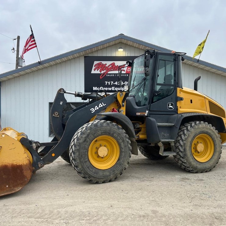 2020 DEERE 344L