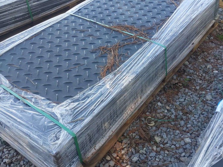 unused-4'x8'-ground-protect-mats-image-3