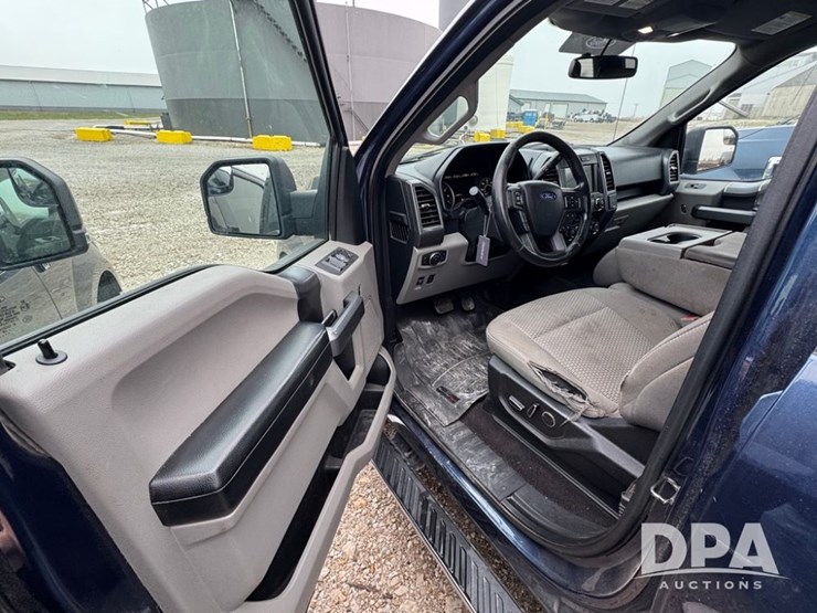 2018-ford-f150-image-10