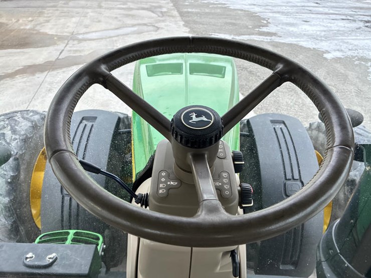 john-deere-8370r-image-72