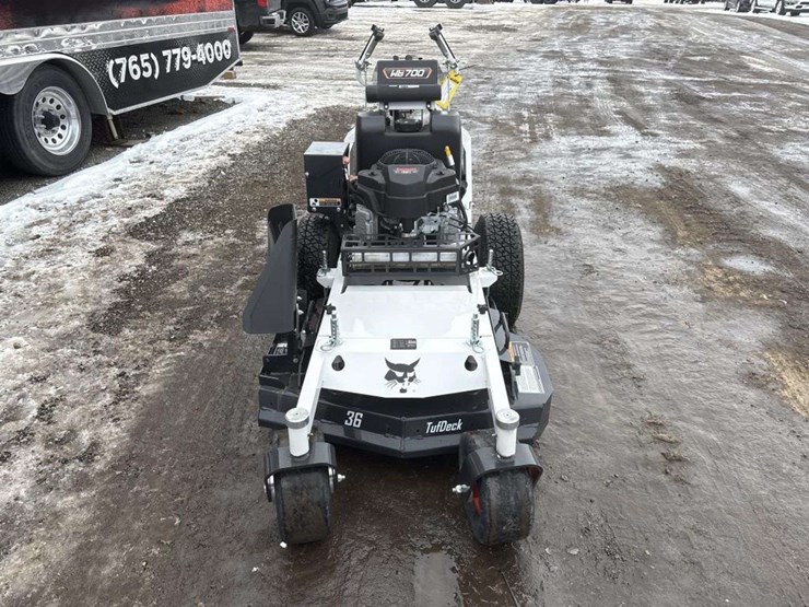 2023-bobcat-wb700-36in-walk-behind-mower-image-6