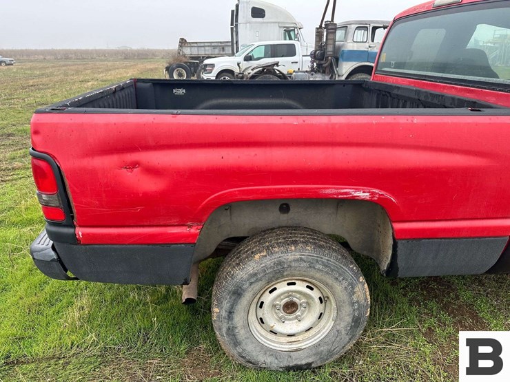 1998-dodge-1500-image-24