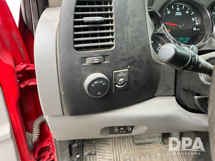 chevrolet-2500hd-image-43