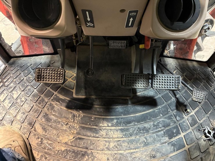 kubota-m6040hdc-image-24