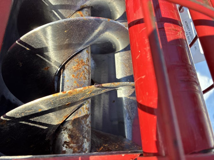 hutchinson-8x33-image-22