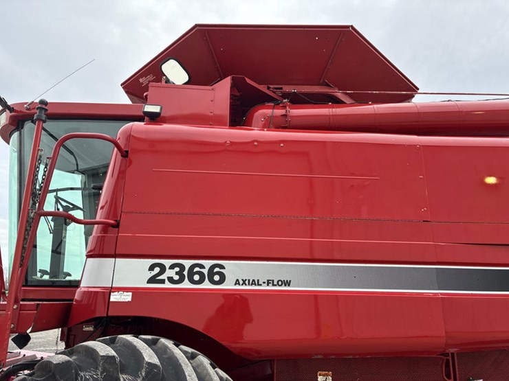 case-ih-2366-image-14