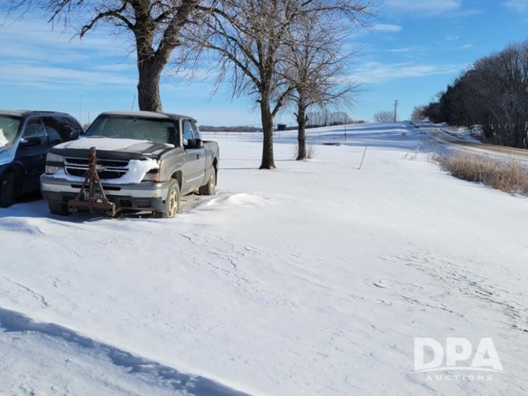 2006-chevrolet-1500-image-1