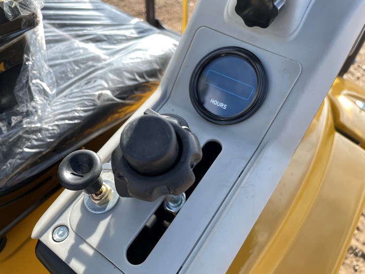 #9213-•-2025-unused-cfg-mini-excavator-image-18