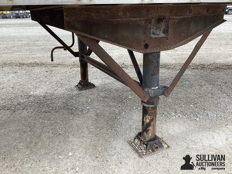 stoughton-53'-t/a-image-14