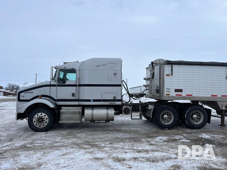 2006-kenworth-t800-image-15