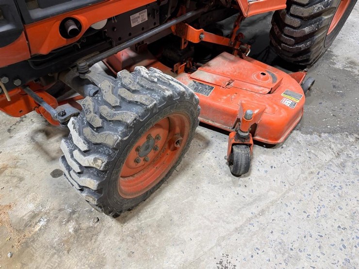 kubota-b7800-image-9