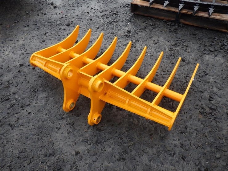 caterpillar-305-image-3