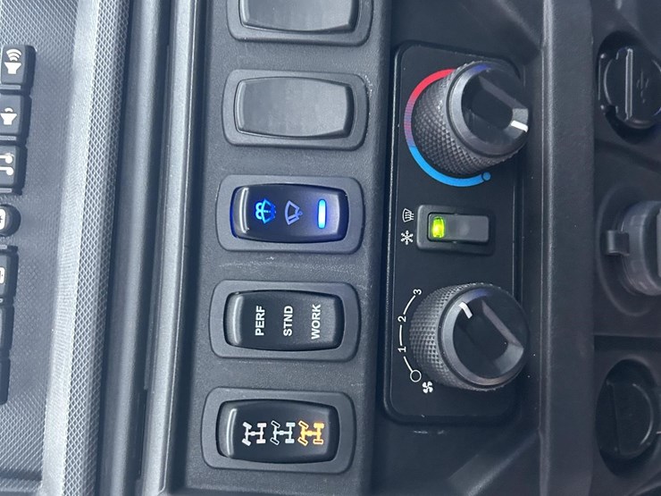 polaris-ranger-1000-image-18