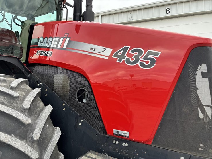 2010-case-ih-steiger-435-image-15