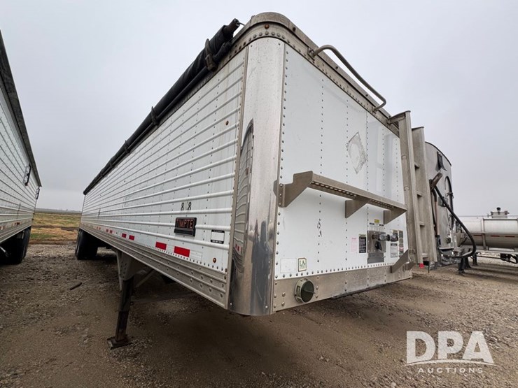 2016-timpte-hopper-bottom-image-1