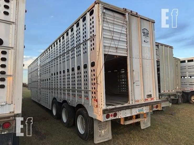 1995-merritt-53-ft-image-2