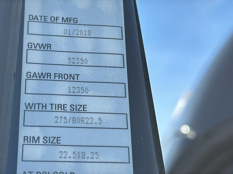 2019-kenworth-t680-image-9