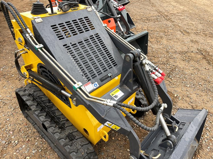 #9237-•-unused-2025-landhero-mini-skid-steer-loader-image-7