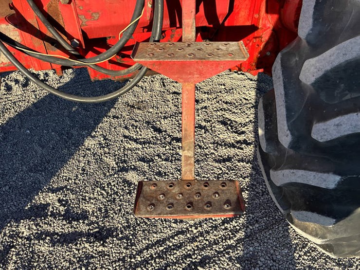 case-ih-100-image-22