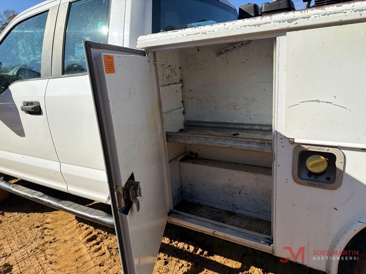 ford-f250-xl-image-9