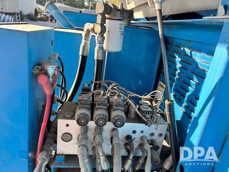 1997-genie-s60-image-57