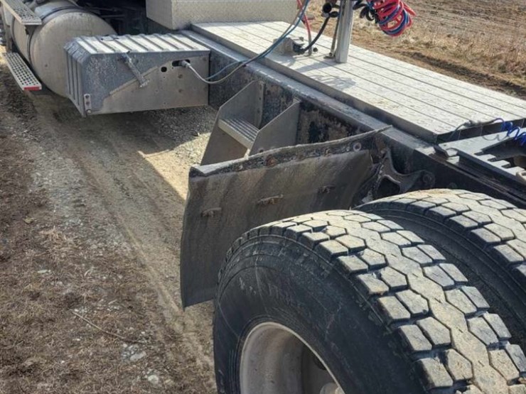 1997-international-9300-image-5