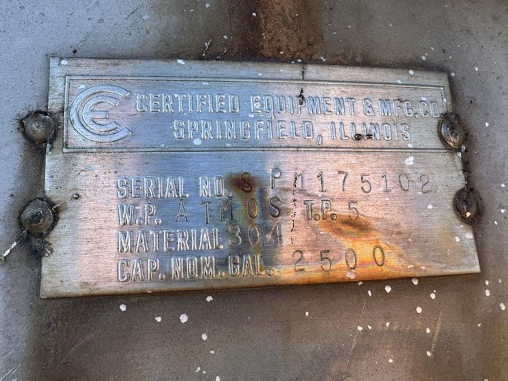 stainless-2500-gal-tank-image-8