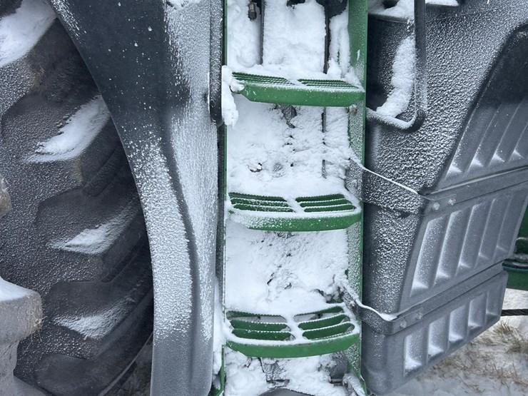 john-deere-9560r-image-66