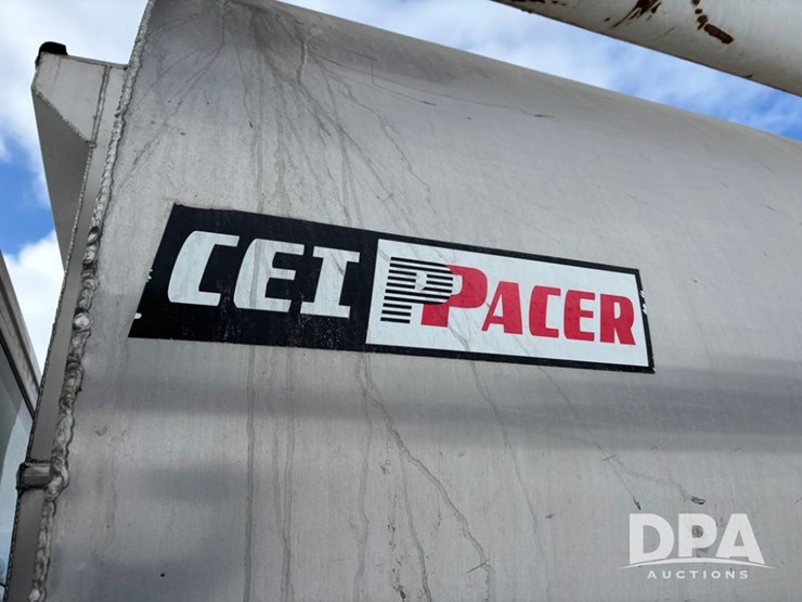 freightliner-114sd-image-37