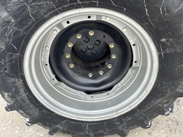 case-ih-magnum-315-image-38