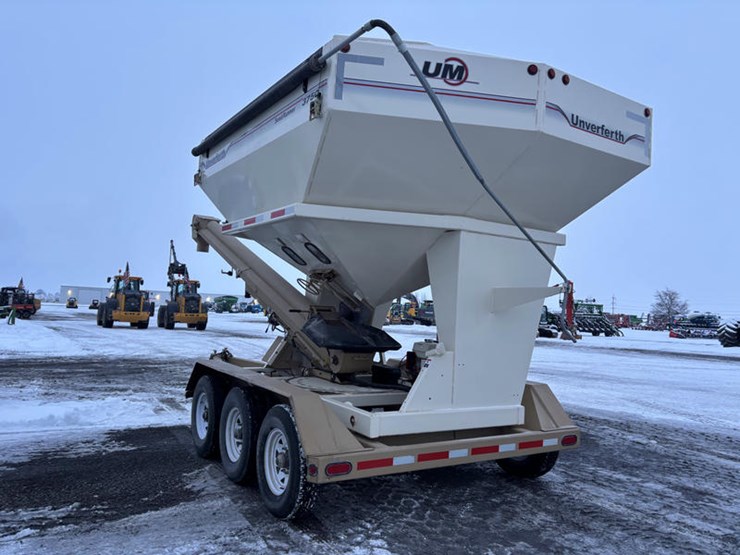 2010-unverferth-3750-image-13