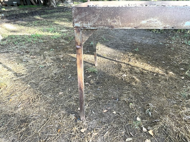 #3732-•-pecan-sorting-table-image-11