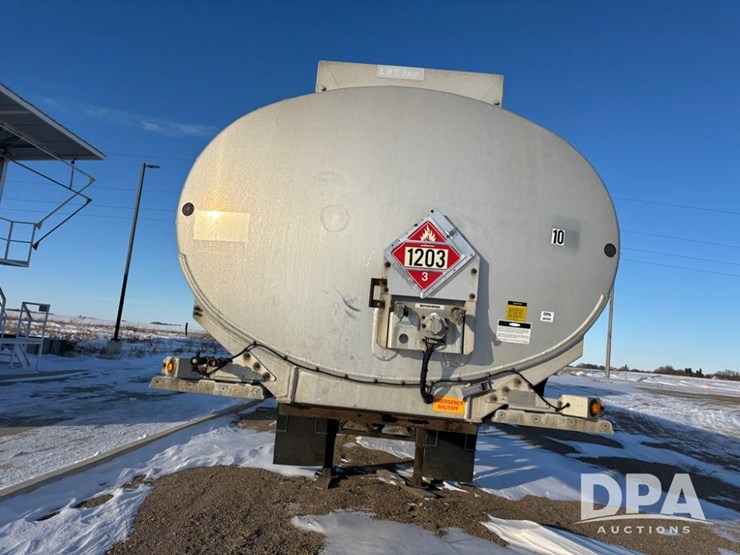 lbt-trailer-image-21