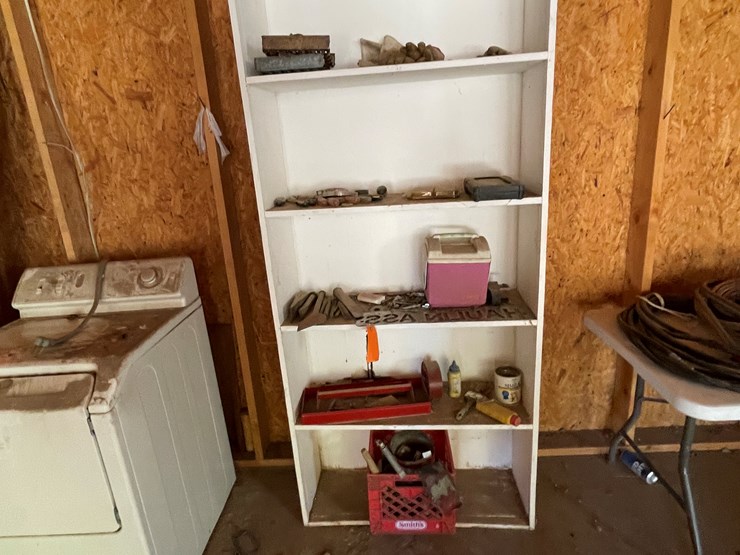 #3685-•-shelf-including-contents-image-1
