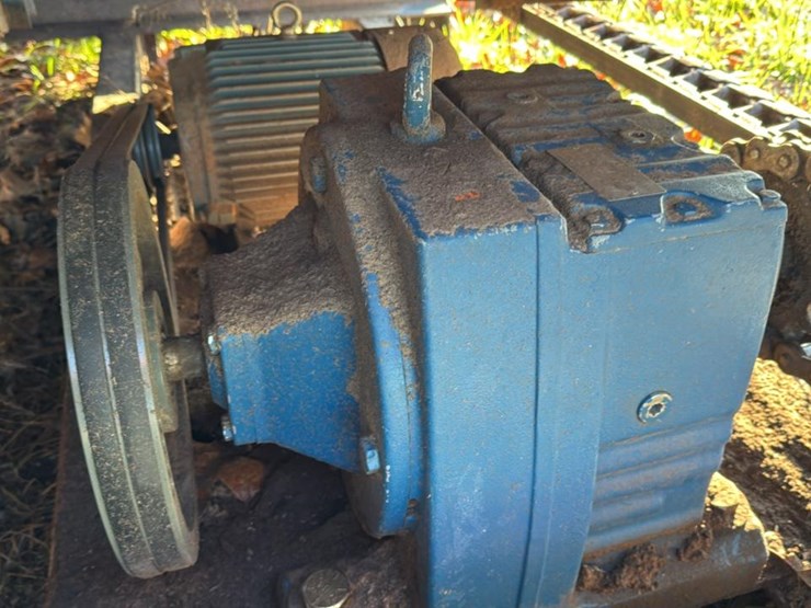 #172-•-cooper-green-chain-image-7