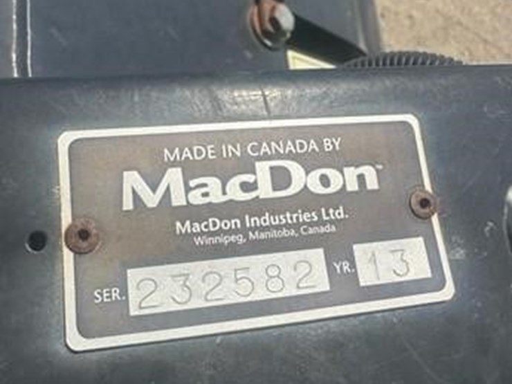 2013-mac-don-a30-d-image-8