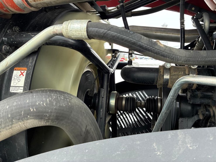 case-ih-magnum-315-image-68