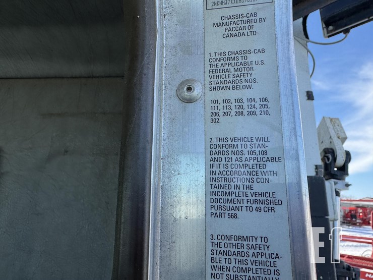 2014-kenworth-t370-image-53