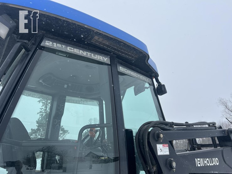 new-holland-tv140-image-34