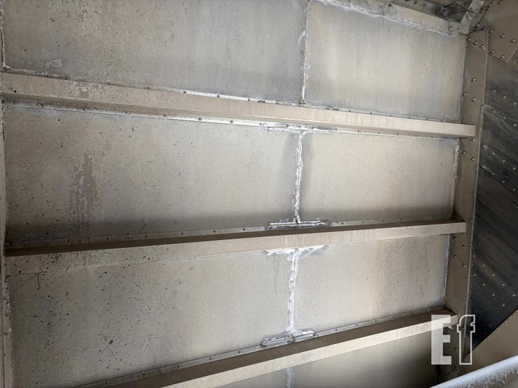 2005-cornhusker-grain-image-10