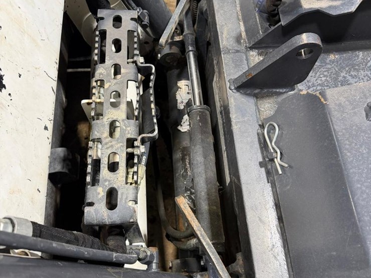 bobcat-t770-image-10