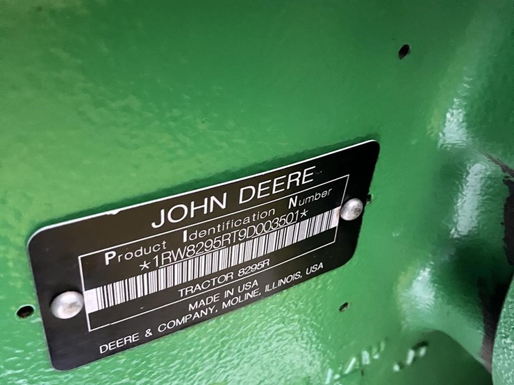 2010-john-deere-8295r-image-43