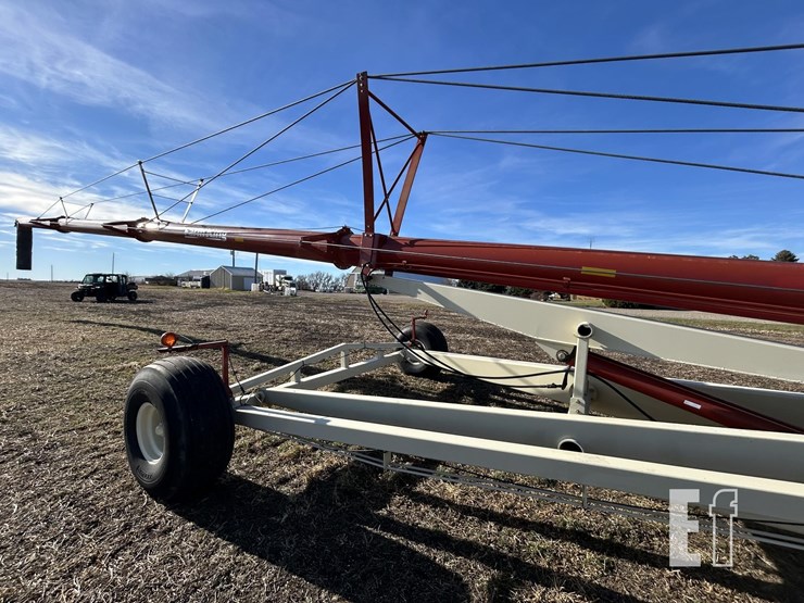 buhler-farm-king-16104-image-31