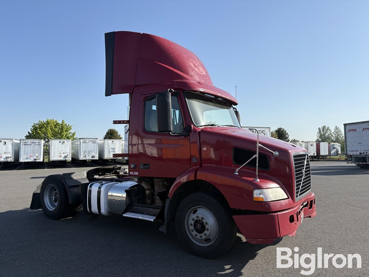 2014-volvo-vnm42t-s/a-truck-tractor-image-3