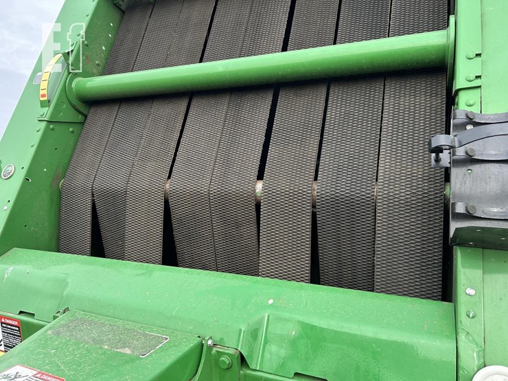 2018-john-deere-560m-image-32