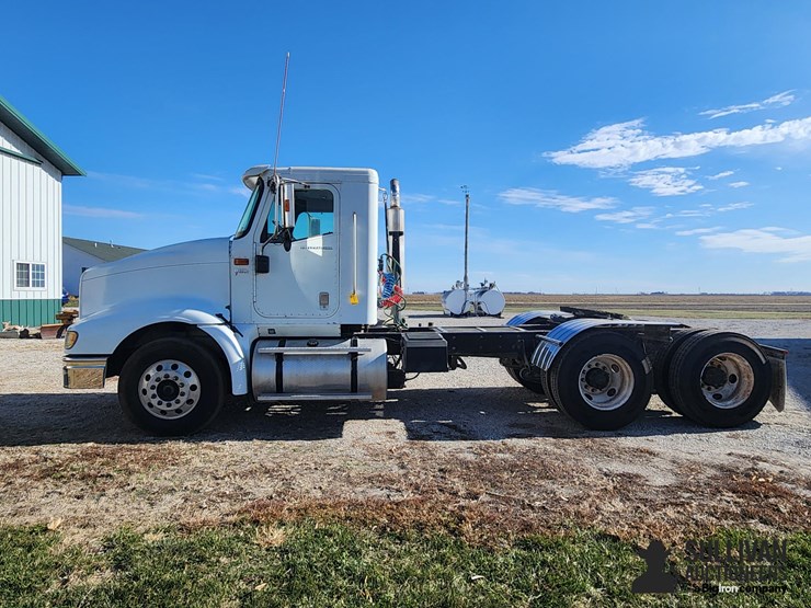2007-international-9400i-t/a-truck-tractor-image-8