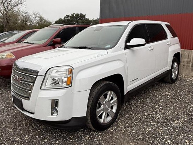 gmc-terrain-sle-image-1